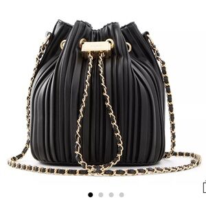 Aldo Muddal Black Pleated Faux Leather Bucket Crossbody Chain Bag New